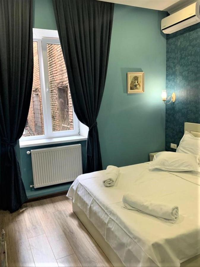 Griboedov 13 Aparthotel Τυφλίδα Εξωτερικό φωτογραφία